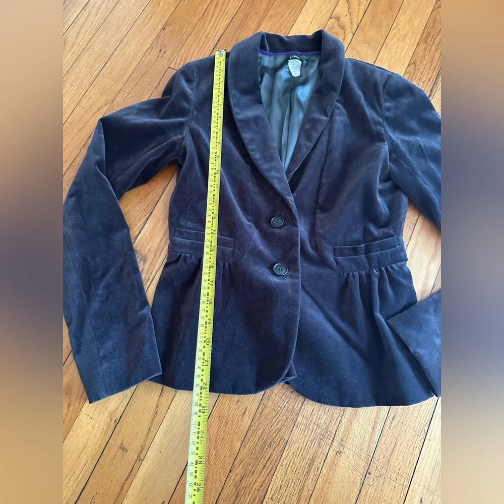 J. Crew Elegant Fitted Women's Blazer. 2T. Smoky Black. Velvet Like. Holidays